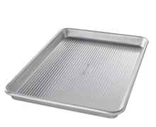 Quarter Sheet Pan by USA Pan